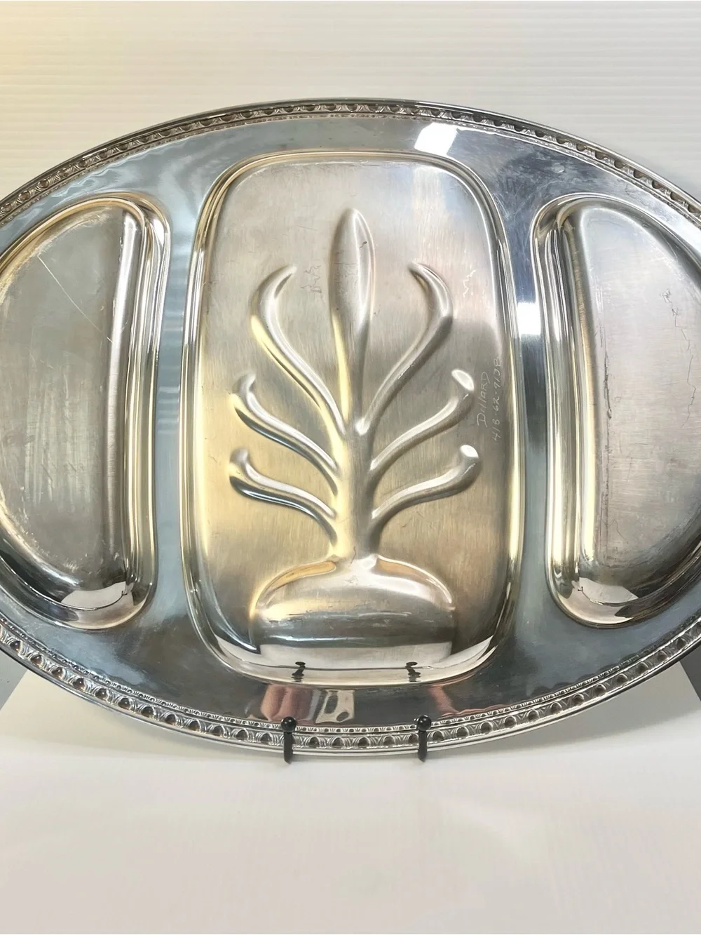 Vintage Wm Rogers & Sons Victorian Rose Carving Platter Spring Flower Large